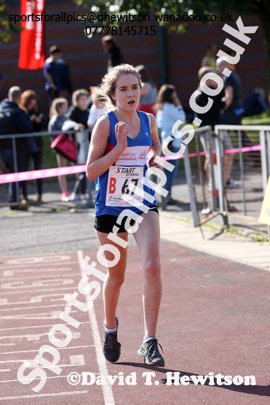 Womens under-17s, Northern Road Relays, Blackpool. Photo: David T. Hewitson/Sports for All Pics